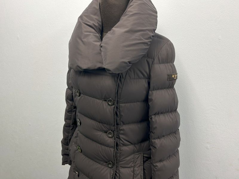 タトラスレーディースダウンクリーニング